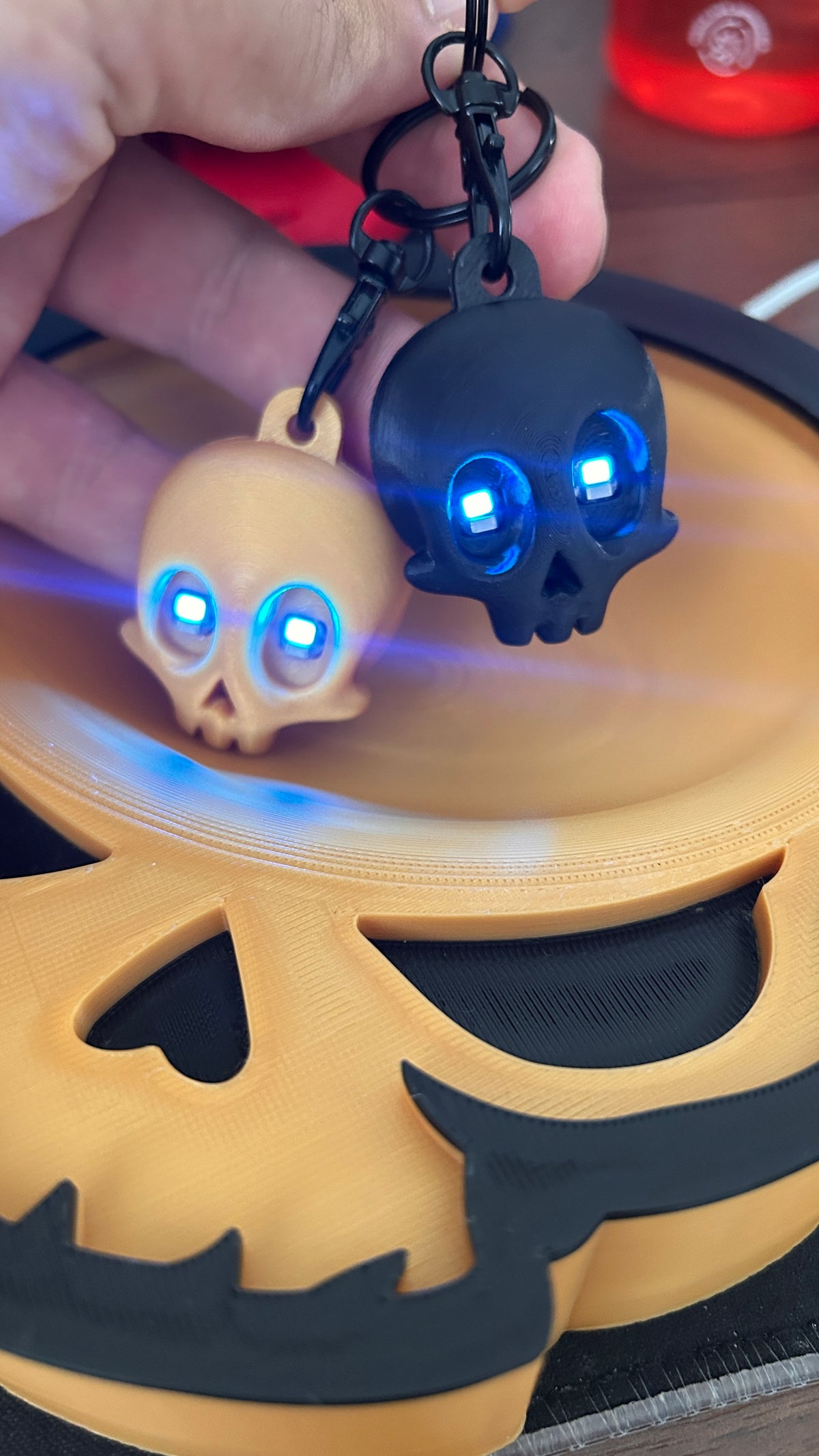 MAKA - skull shaped keys bowl and keychain